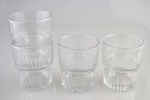 ÜDÍTŐSPOHÁR STÓCOLHATÓ TEMPERÁLT EMPILABLE 200ML P4