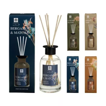 ILLATÓSÍTÓ OLAJ 4 RATTAN PÁLCÁVAL 65X65X135MM 200ML 4F.