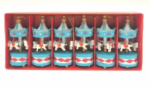 KARÁCSONYI DEKORÁCIÓ