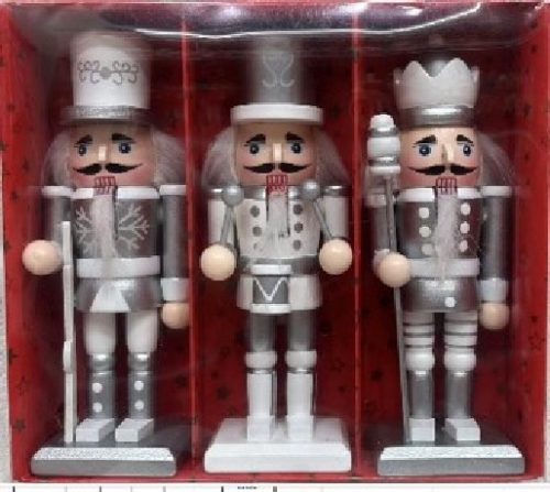 DIÓTÖRŐ EZÜST 15CM 3DB