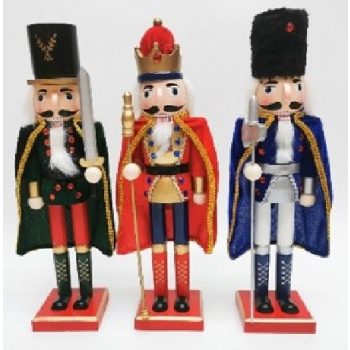 FIGURA DIÓTÖRŐ 38CM 3F.