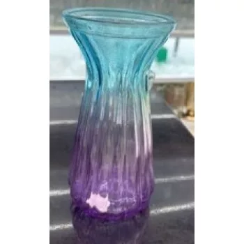 VÁZA ÜVEG SZÍNES 21X10,5CM