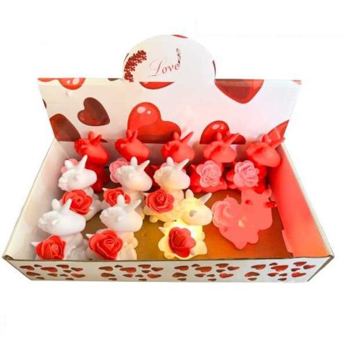 DÍSZ FIGURA LÓ VILÁGÍTÓS (LED) 2F. 5,5X6,0X7,8CM