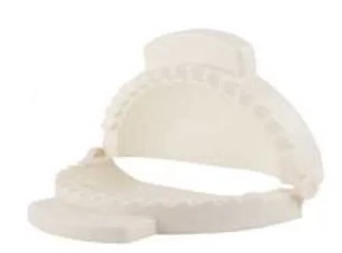 TÖLTÖTT TÁSKA ÉS TÉSZTA  KÉSZÍTŐ FORMA 18CM