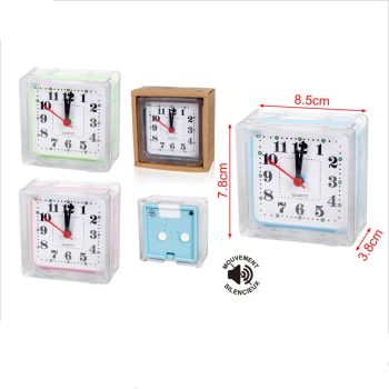 ÉBRESZTŐÓRA MŰA. 7,8X8,5X3,8CM 2F.