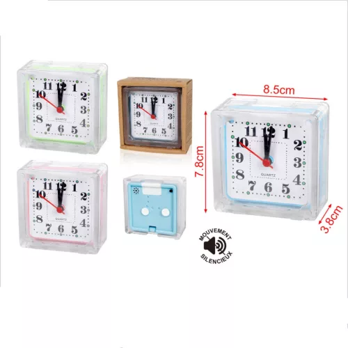 ÉBRESZTŐÓRA MŰA. 7,8X8,5X3,8CM 2F.