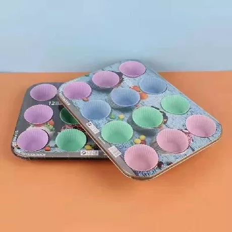 MUFFIN SÜTŐFORMA 12 RÉSZES SZÍNES, SZILIKON