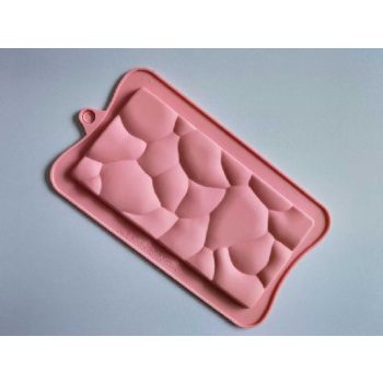 ÖNTŐFORMA CSOKOLÁDÉ