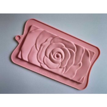 ÖNTŐFORMA CSOKOLÁDÉ