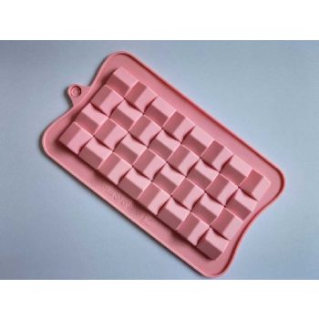 ÖNTŐFORMA CSOKOLÁDÉ