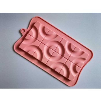 ÖNTŐFORMA CSOKOLÁDÉ KARIKA