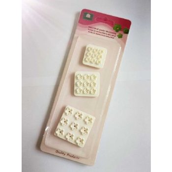 KISZÚRÓ MŰA. VIRÁGOK