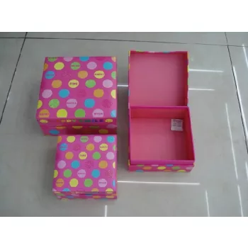 DÍSZDOBOZ 3DB-OS NAGY:17X17X9CM PÖTTYÖS, PAPÍR