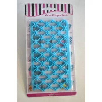 MINTÁZÓ RÁCS MŰA. BAJUSZ