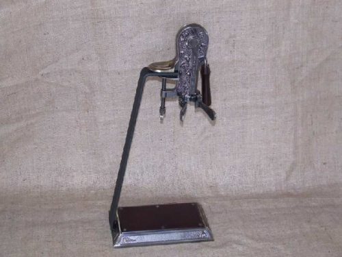 PALACKNYITÓ ÁLLVÁNNYAL, BRONZ, PROFI